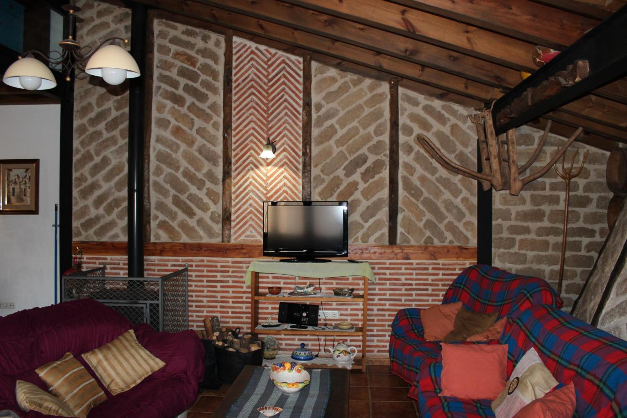 Hostal La Chimenea De Soria I Y I I Espeja de San Marcelino Exterior foto
